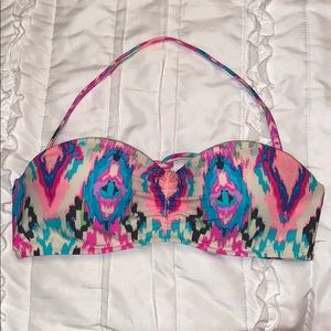 Target Bikini Top!! Great condition and Cute Back!